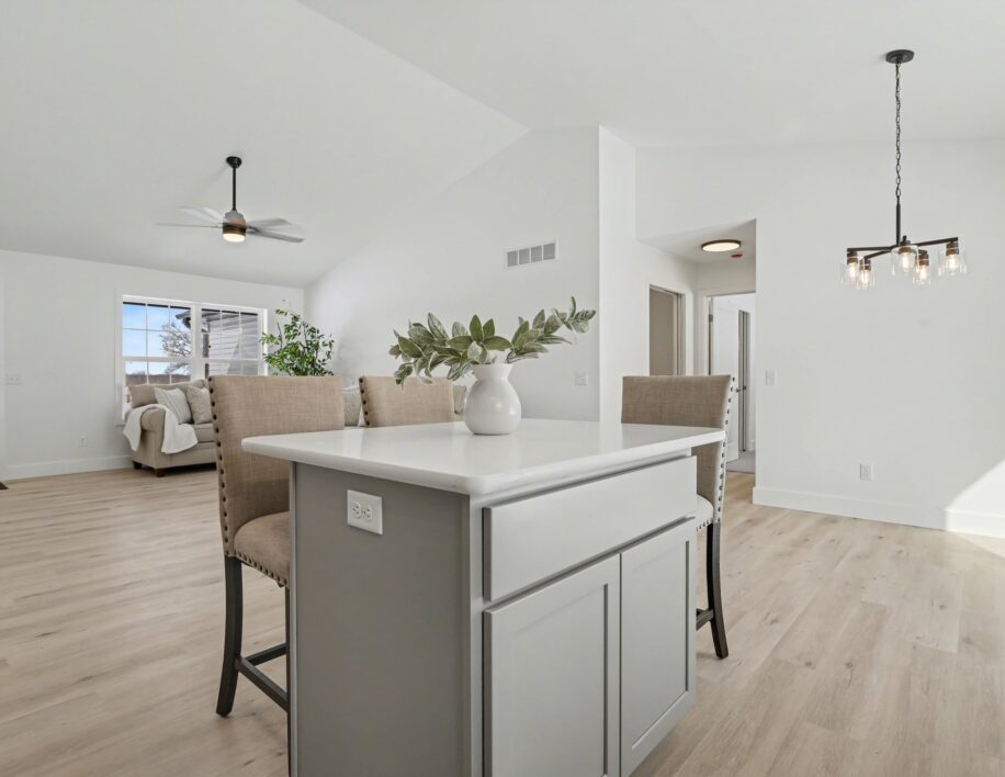 06-7642-cinnamon-woods-trail-kitchen-2 06-7642-cinnamon-woods-trail-kitchen-2