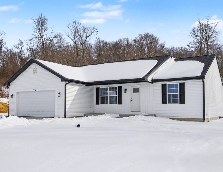 19-7642-cinnamon-woods-trail-rear-elevation 19-7642-cinnamon-woods-trail-rear-elevation