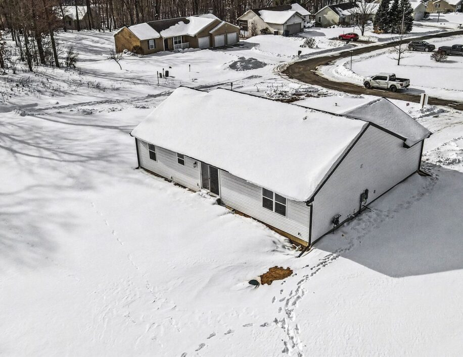 27-7642-cinnamon-woods-trail-overhead-7 27-7642-cinnamon-woods-trail-overhead-7