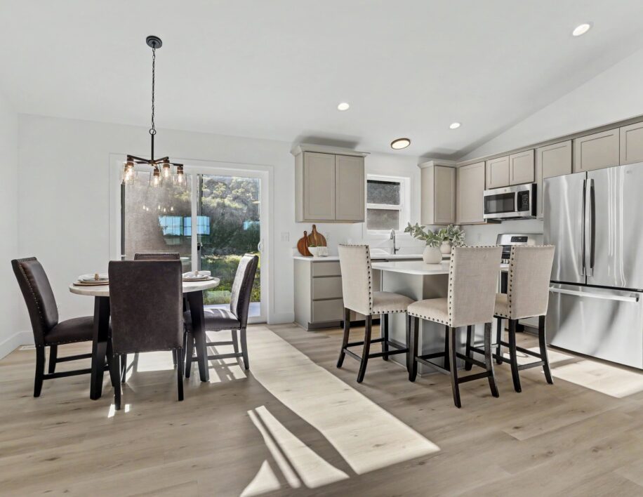 13rvh-kitchen--dining 13rvh-kitchen--dining
